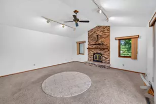 2466 Highview Ln SW, Rochester, MN 55902 - Photo 14