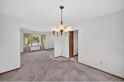 2466 Highview Lane SW, Rochester, MN 55902 - Photo 6