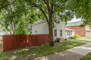 411 3rd Ave W, Shakopee, MN 55379 - Photo 30