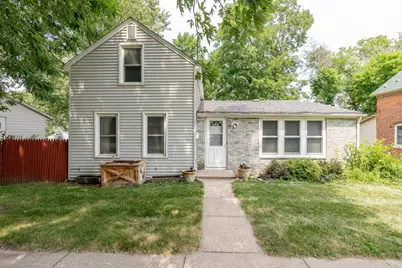 411 3rd Avenue W, Shakopee, MN 55379 - Photo 1