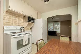 411 3rd Ave W, Shakopee, MN 55379 - Photo 8