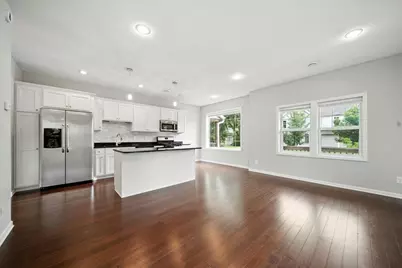 600 W 32nd Street #3, Minneapolis, MN 55408 - Photo 6