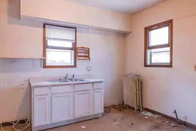 677 Sims Avenue, Saint Paul, MN 55106 - Photo 30