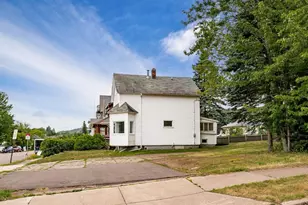 1027 E Ninth St, Duluth, MN 55805 - Photo 20