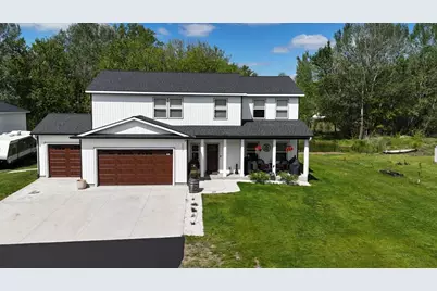 1017 Chester Ave SE, Rochester, MN 55904 - Photo 2