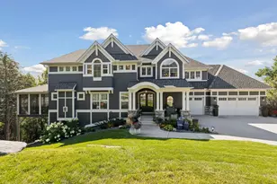 6311 Montee Dr, Eden Prairie, MN 55344 - Photo 4