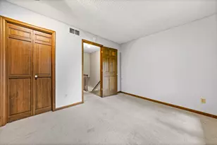 14136 Frontier Ln, Burnsville, MN 55337 - Photo 22