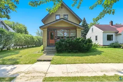1114 N 18th Street, Superior, WI 54880 - Photo 2