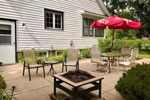 525 2nd Ave SE, Long Prairie, MN 56347 - Photo 2