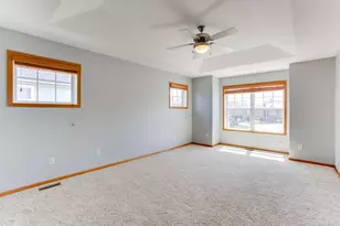 3331 Cherry Ln, Woodbury, MN 55129 - Photo 22
