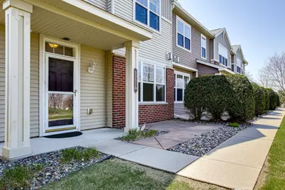 3331 Cherry Lane #D, Woodbury, MN 55129 - Photo 2