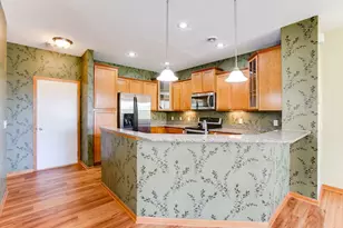 3331 Cherry Ln, Woodbury, MN 55129 - Photo 8