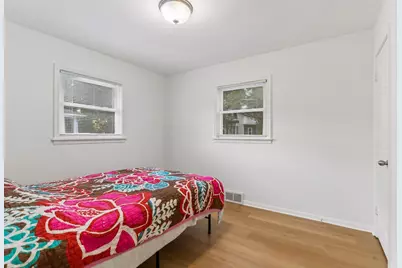 409 Milton Street S, Saint Paul, MN 55102 - Photo 16