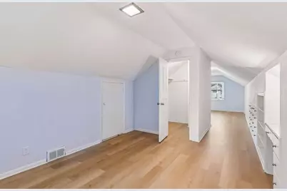 409 Milton Street S, Saint Paul, MN 55102 - Photo 32