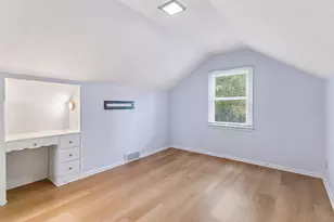 409 Milton Street S, Saint Paul, MN 55102 - Photo 30