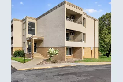 1911 Viking Drive NW #17, Rochester, MN 55901 - Photo 1