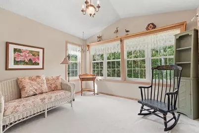 132 Wedgewood Court, Mahtomedi, MN 55115 - Photo 22