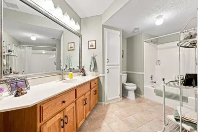 132 Wedgewood Court, Mahtomedi, MN 55115 - Photo 44