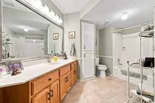 132 Wedgewood Ct, Mahtomedi, MN 55115 - Photo 44