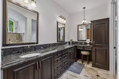 15700 Portico Drive, Minnetonka, MN 55391 - Photo 26