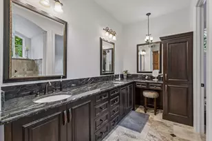 15700 Portico Dr, Minnetonka, MN 55391 - Photo 26