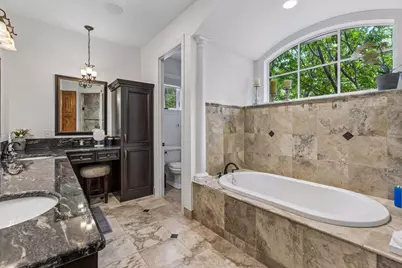 15700 Portico Drive, Minnetonka, MN 55391 - Photo 28