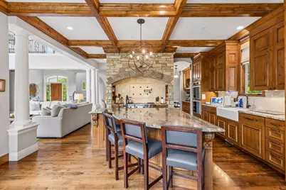 15700 Portico Drive, Minnetonka, MN 55391 - Photo 12