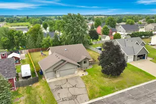 405 15th St N, Sauk Rapids, MN 56379 - Photo 26