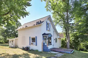 624 N 10th St, Brainerd, MN 56401 - Photo 1