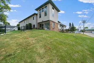 912 Hawthorne St, Alexandria, MN 56308 - Photo 4