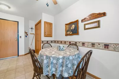 912 Hawthorne Street #104, Alexandria, MN 56308 - Photo 16