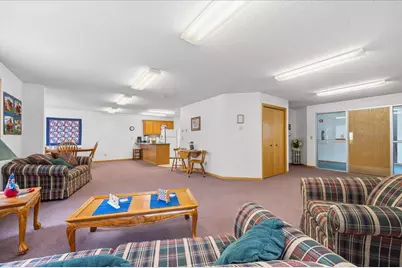 912 Hawthorne Street #104, Alexandria, MN 56308 - Photo 36
