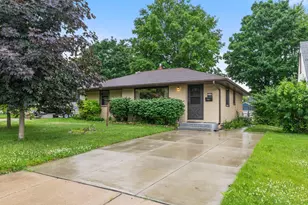 845 20th Ave N, South Saint Paul, MN 55075 - Photo 1