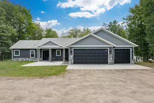 33231 Sky W Trail, Grand Rapids, MN 55744 - Photo 2