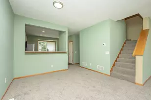 615 Village Pkwy, Circle Pines, MN 55014 - Photo 10