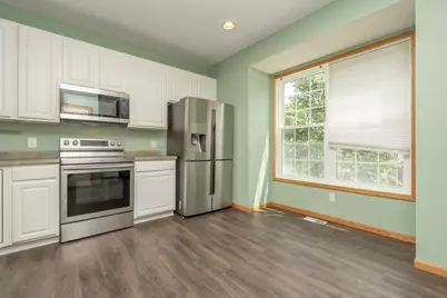 615 Village Parkway, Circle Pines, MN 55014 - Photo 12