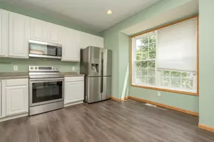 615 Village Pkwy, Circle Pines, MN 55014 - Photo 12