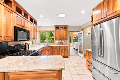 111 Teresa Drive, West Saint Paul, MN 55118 - Photo 8