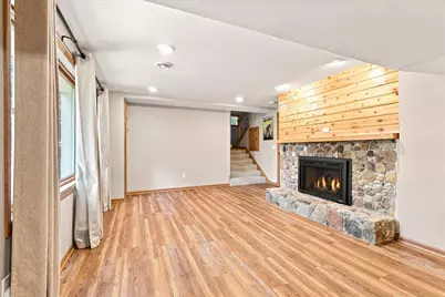 111 Teresa Drive, West Saint Paul, MN 55118 - Photo 42