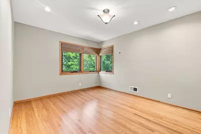 111 Teresa Drive, West Saint Paul, MN 55118 - Photo 34