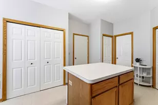 1899 Wildflower Ct, Shoreview, MN 55126 - Photo 14