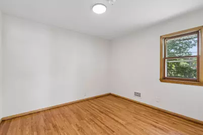 6921 Major Avenue N, Brooklyn Center, MN 55429 - Photo 14