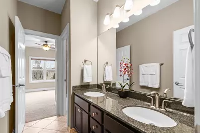 10033 Frederick Place, Eden Prairie, MN 55347 - Photo 38