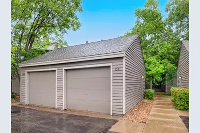 1381 Spencer Road W, Saint Paul, MN 55108 - Photo 16
