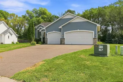 2733 Galway Court, Hudson, WI 54016 - Photo 4