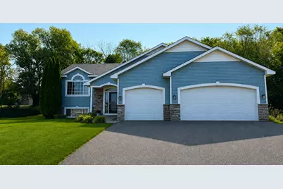 2733 Galway Court, Hudson, WI 54016 - Photo 1