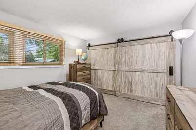 514 Laredo Lane, Chanhassen, MN 55317 - Photo 24