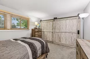 514 Laredo Ln, Chanhassen, MN 55317 - Photo 24
