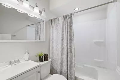 1991 Nevada Avenue E, Saint Paul, MN 55119 - Photo 10