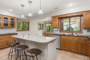 100 Marcin Ln, Burnsville, MN 55337 - Photo 12